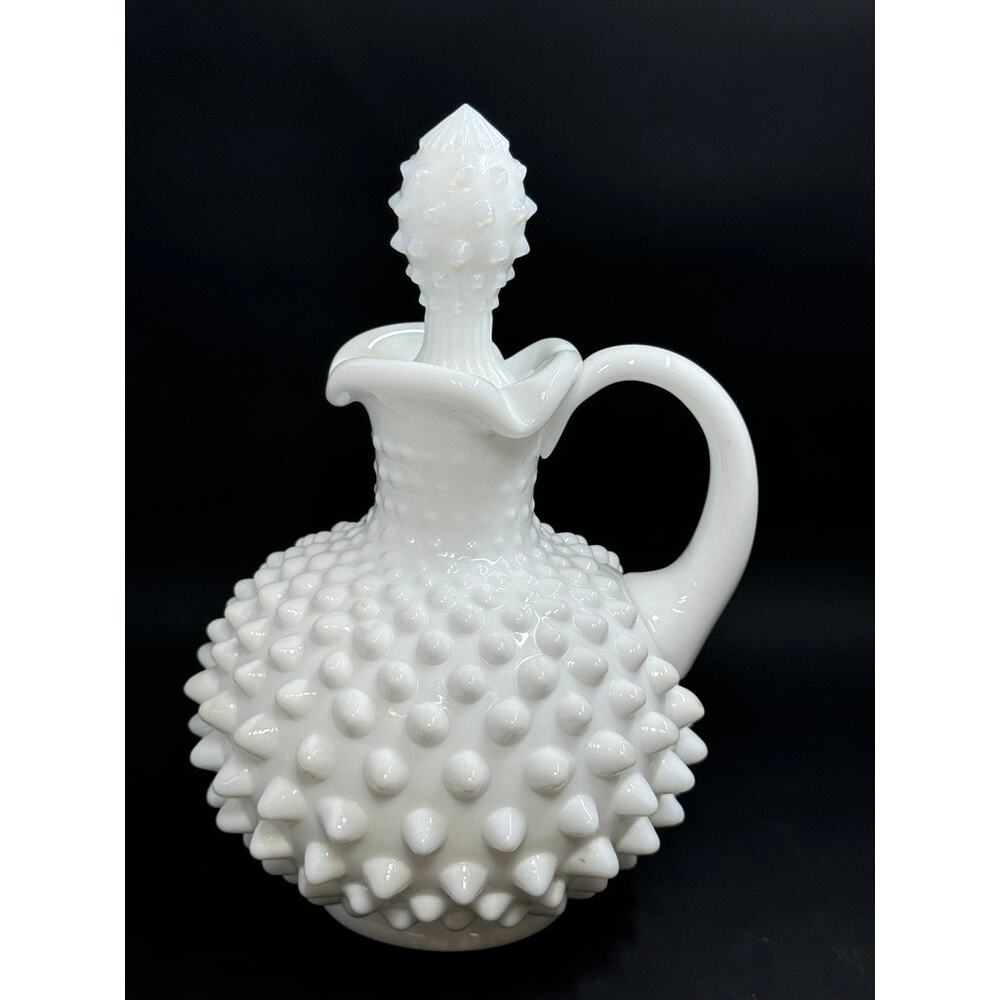 Fenton White "MILK GLASS" Hobnail Pattern,Cruet Creamer W/‎ Stopper, 7.5"T x 4"W
